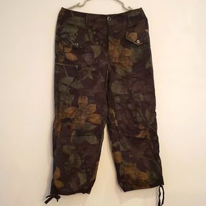 Anthropology capri pants. Worn once. Size 27